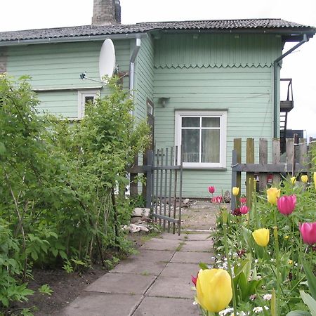 Frendlen Metsa Apartment Пярну Екстериор снимка